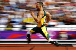 比赛规则变更首场状态出色，湖人观众沸腾！，JackeyLove重返赛场全场沸腾不已